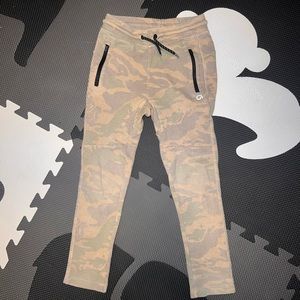 Gap Fit Tech Joggers
